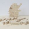 Houten puzzel egel close up