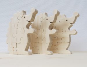 Houten puzzel egel drie stuks 2